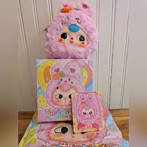 NWT Baby Three Take Me Out Zipper Bag Bunny